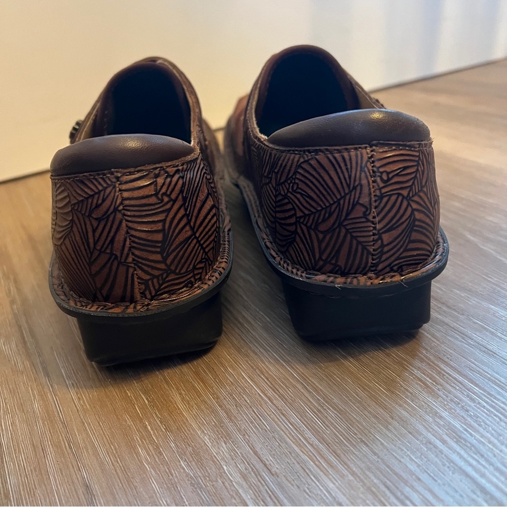 Alegria Brenna Dream Fit Brown Leather Shoes Size 37 (US 7–7.5) - Picture 3 of 9